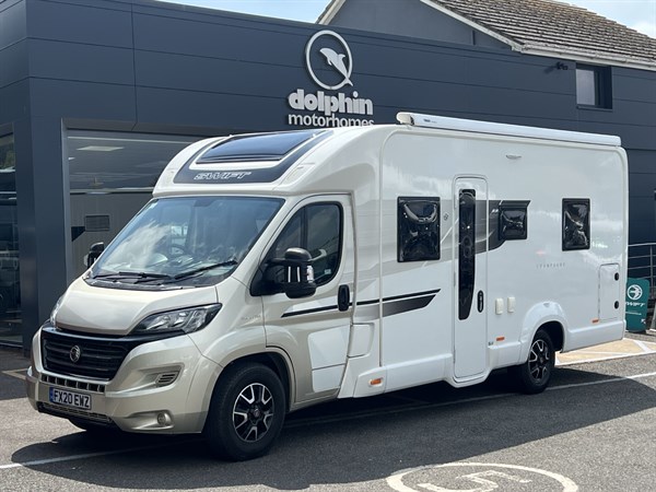 Swift Champagne 694